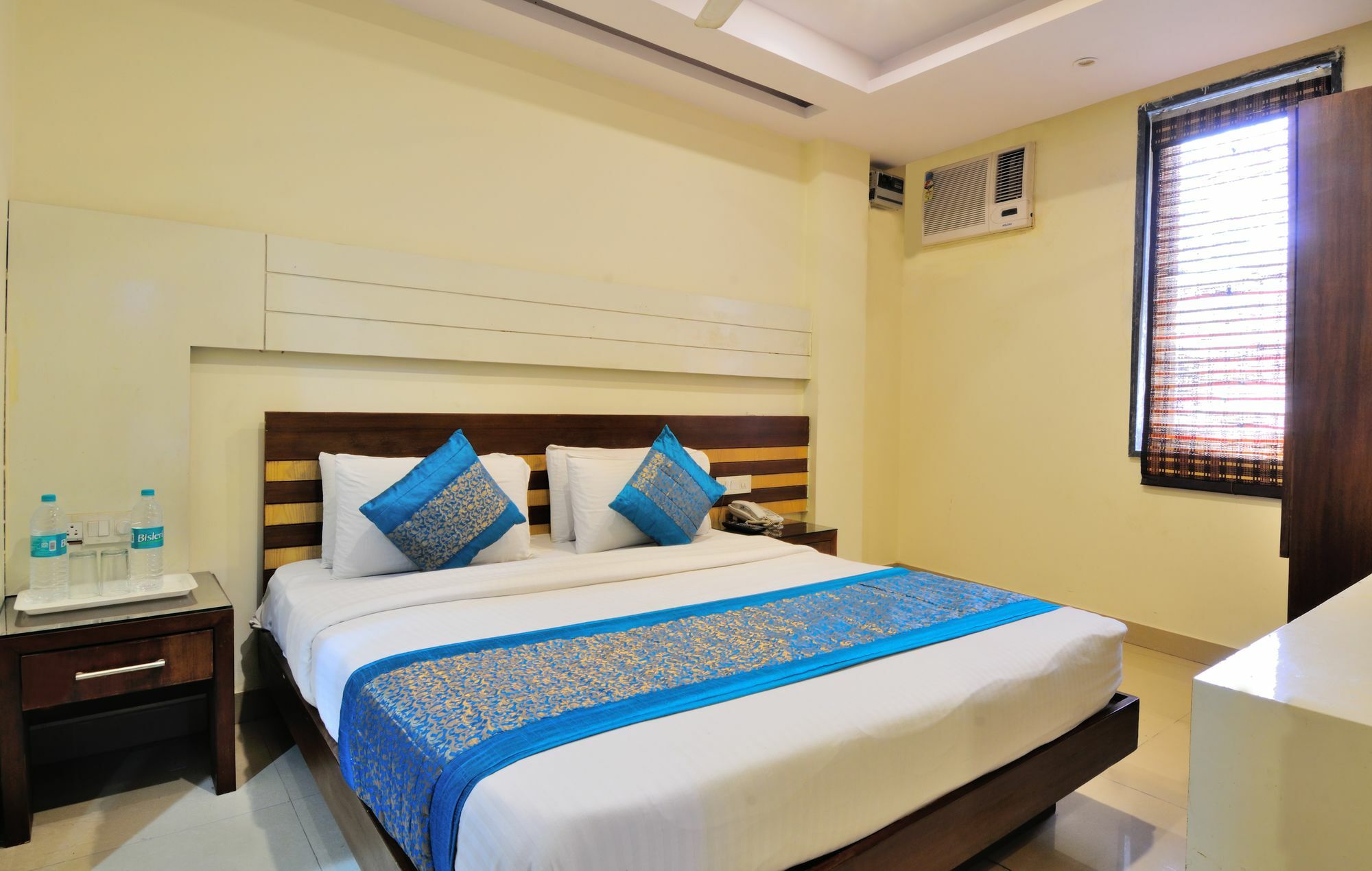 Hotel Gold Star Inn - Paharganj Yeni Delhi Dış mekan fotoğraf