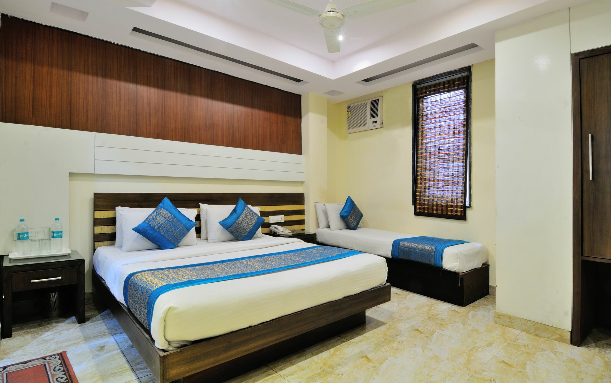 Hotel Gold Star Inn - Paharganj Yeni Delhi Dış mekan fotoğraf